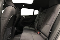 hopea Volvo C40 2022 kuva 8.