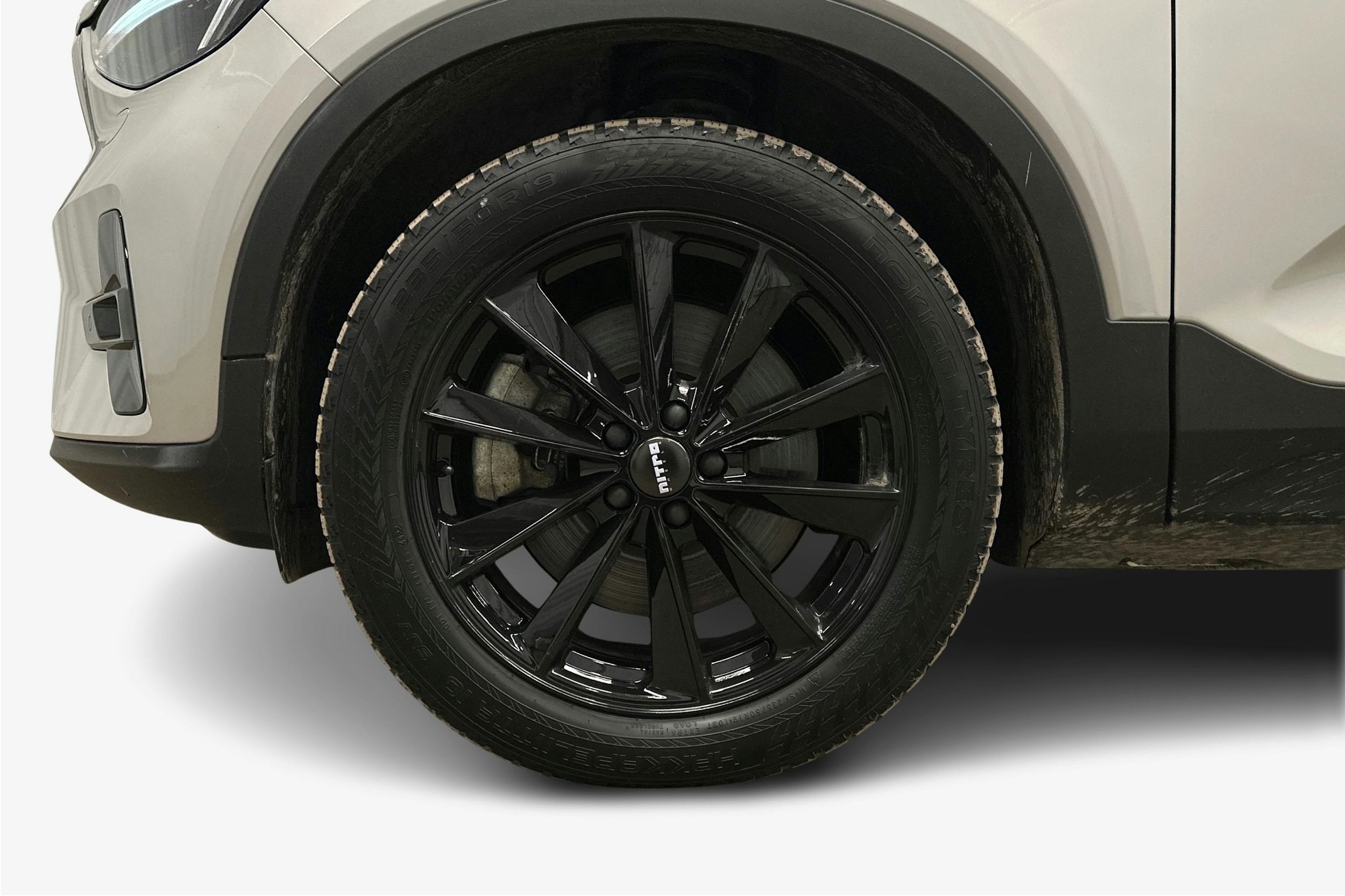 hopea Volvo C40 2022 kuva 9.