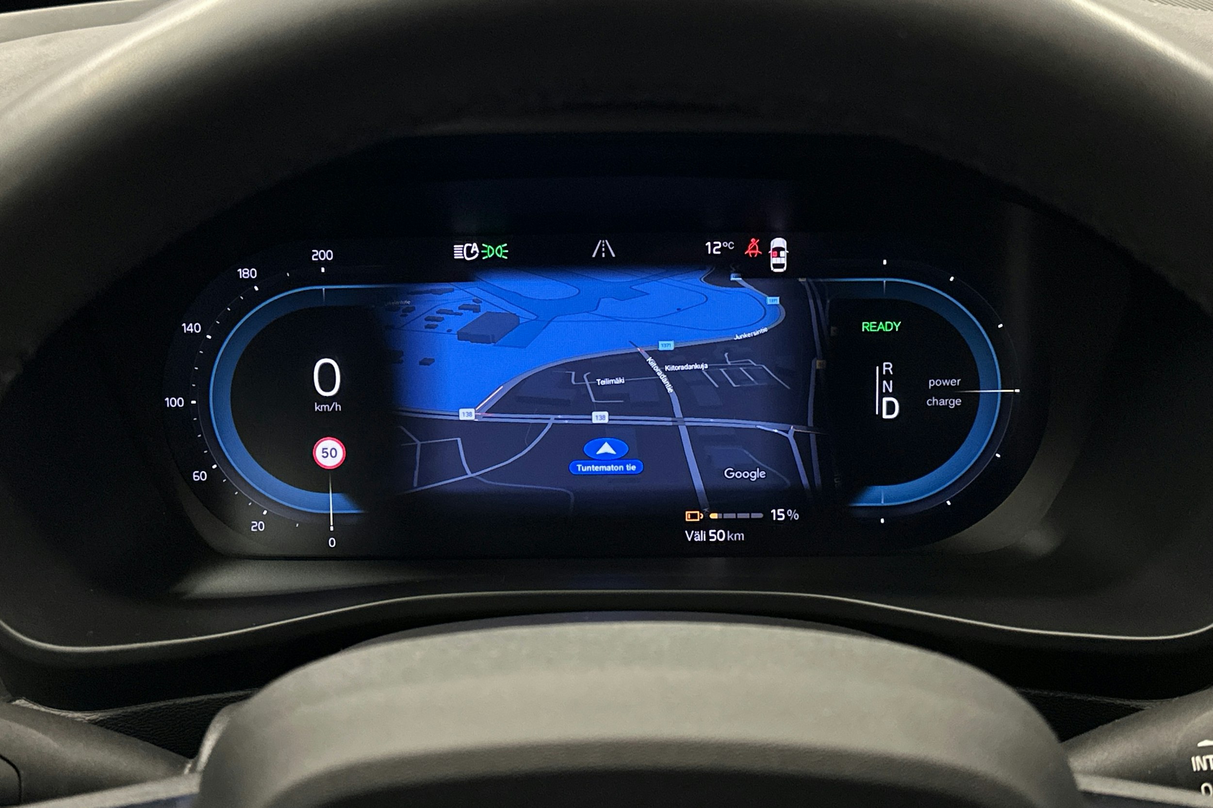 hopea Volvo C40 2022 kuva 13.