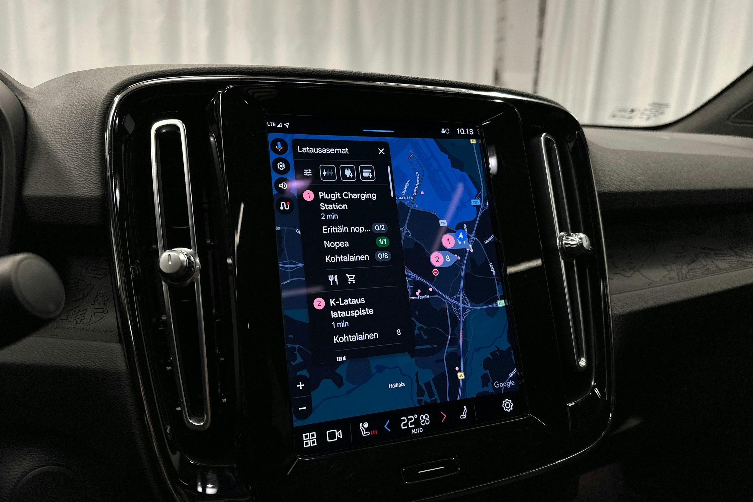 hopea Volvo C40 2022 kuva 17.