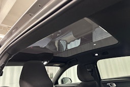 hopea Volvo C40 2022 kuva 21.