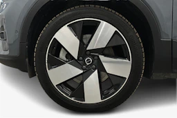 sininen Volvo C40 2022 kuva 12.