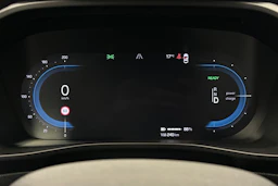 sininen Volvo C40 2022 kuva 24.