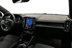 musta Volvo C40 2023 kuva 7.