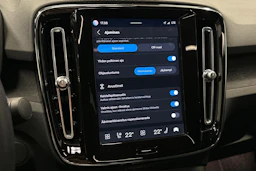 musta Volvo C40 2023 kuva 23.