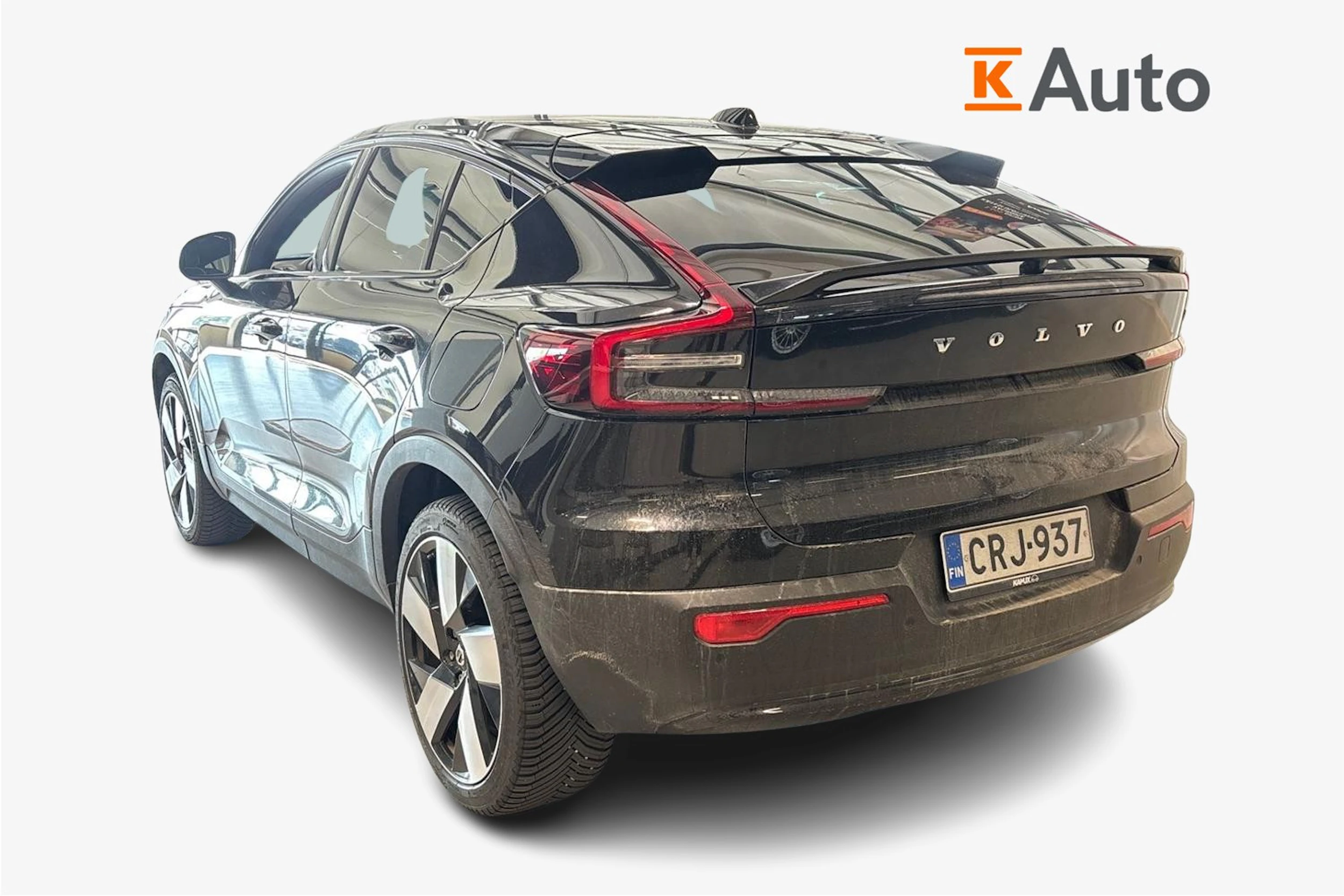 musta Volvo C40 2023 kuva 2.