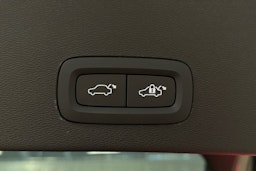 vihreä Volvo C40 2023 kuva 34.