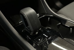 musta Volvo C40 2023 kuva 29.