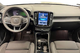 musta Volvo C40 2023 kuva 7.