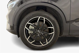 musta Volvo C40 2023 kuva 9.