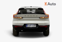 valkoinen Volvo C40 2023 kuva 3.