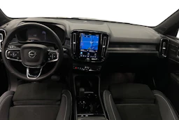 musta Volvo C40 2023 kuva 7.