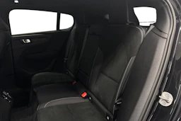 musta Volvo C40 2023 kuva 8.