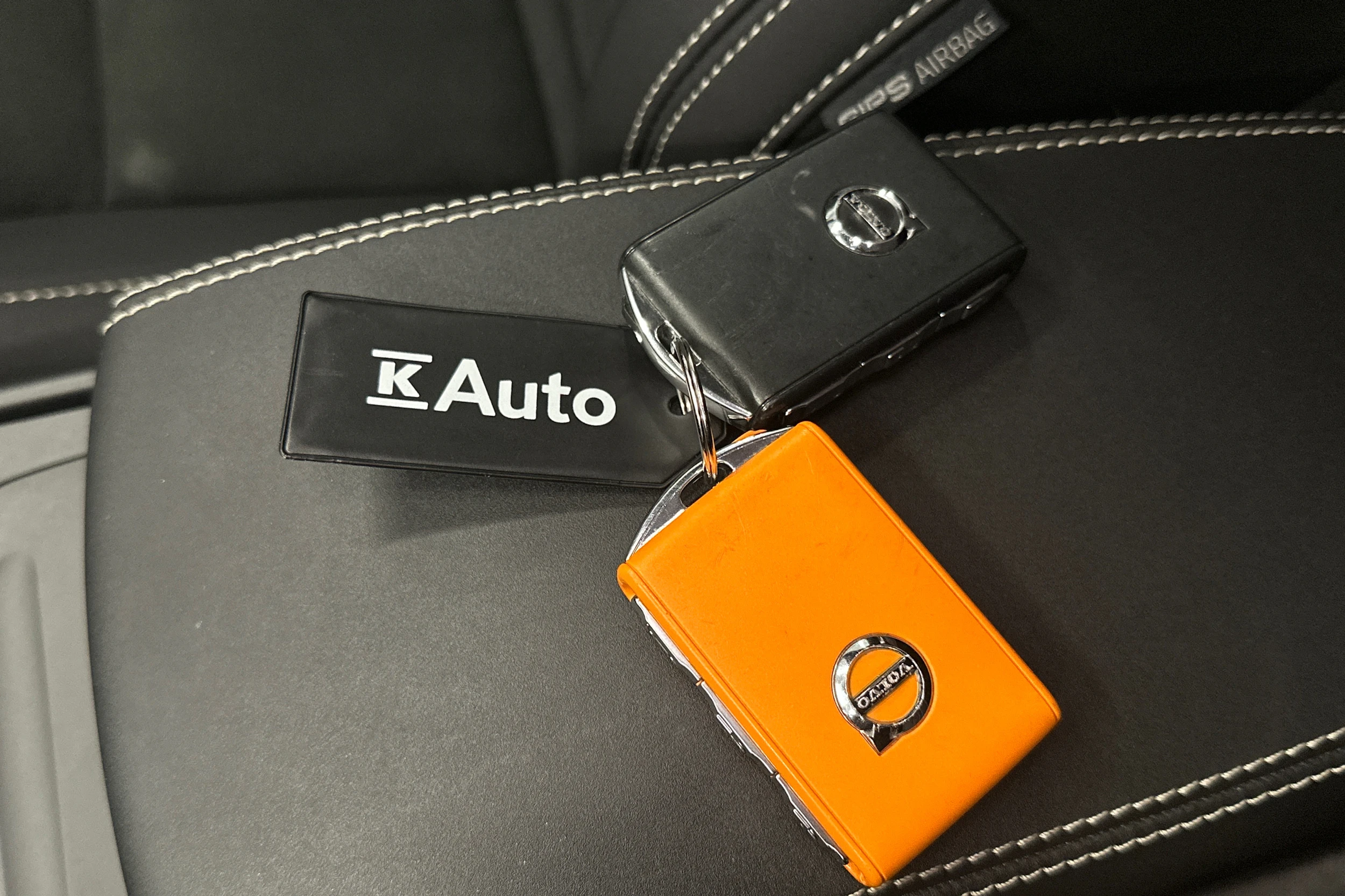 musta Volvo C40 2023 kuva 38.