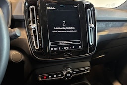 musta Volvo C40 2023 kuva 26.
