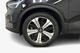 musta Volvo C40 2023 kuva 11.