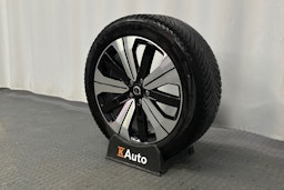 musta Volvo C40 2023 kuva 13.