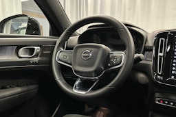 musta Volvo C40 2023 kuva 19.