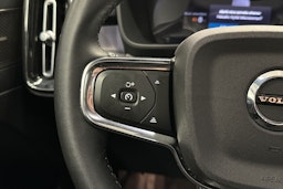 musta Volvo C40 2023 kuva 20.