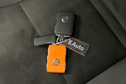 musta Volvo C40 2023 kuva 33.