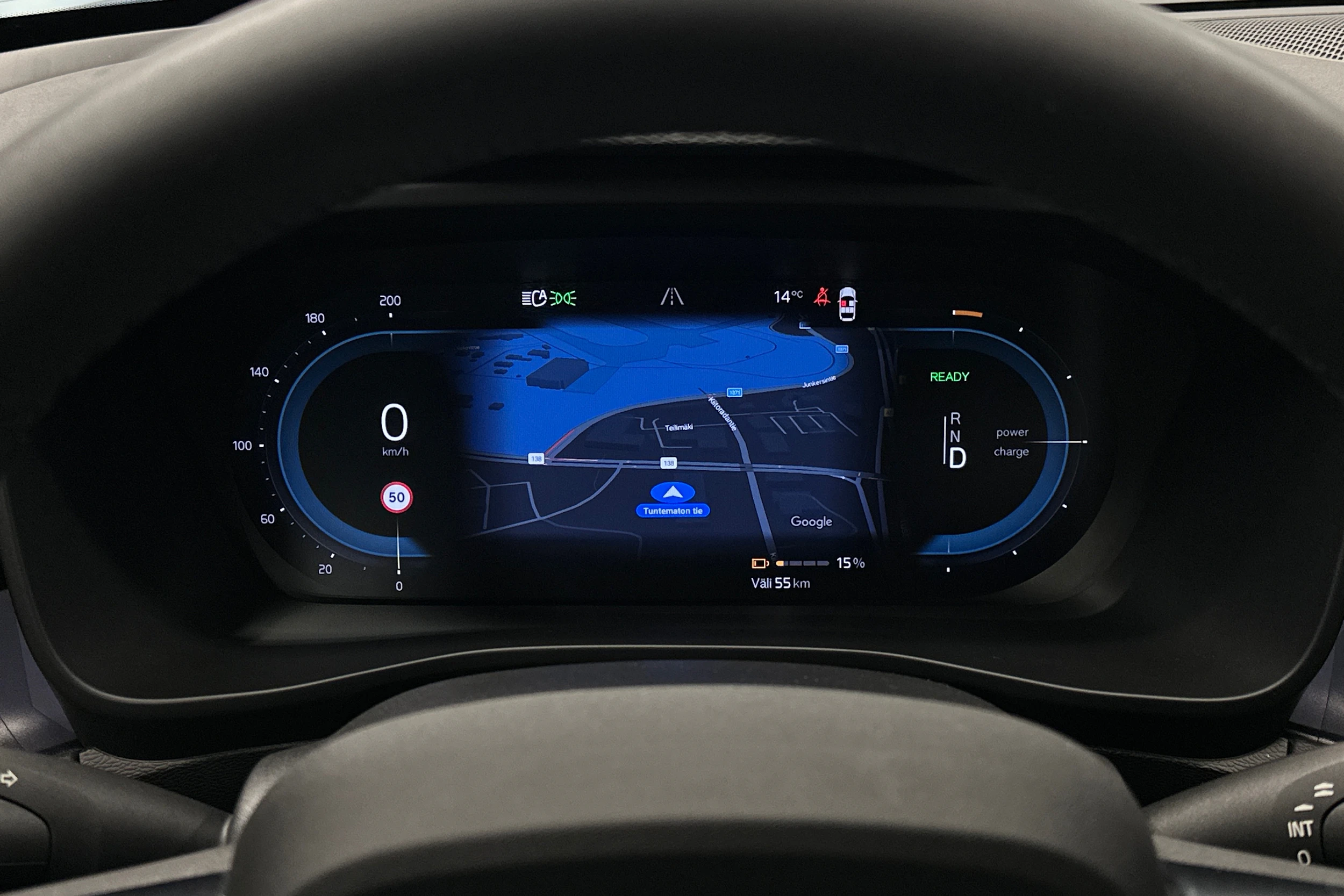 sininen Volvo C40 2023 kuva 13.