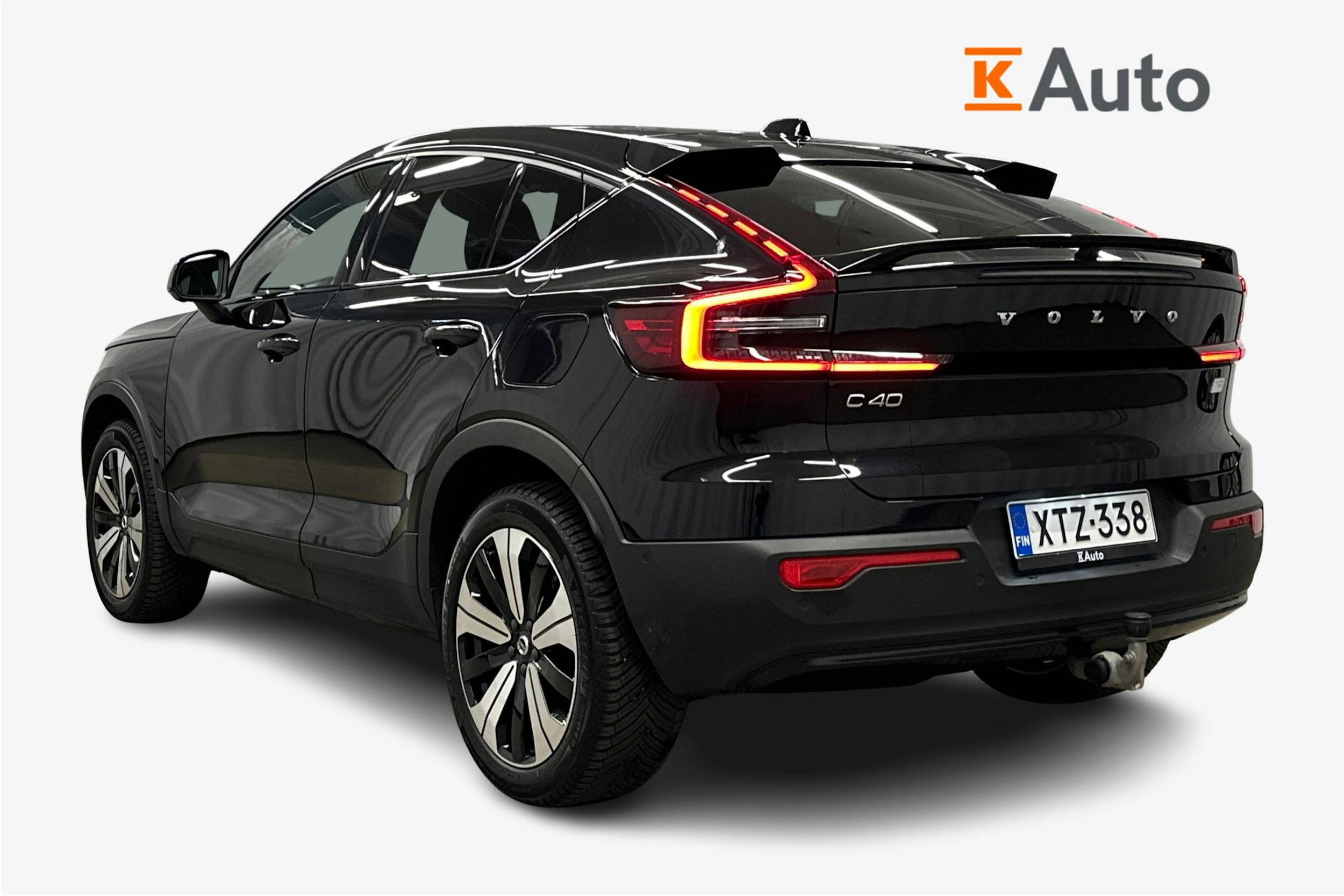 musta Volvo C40 2023 kuva 2.