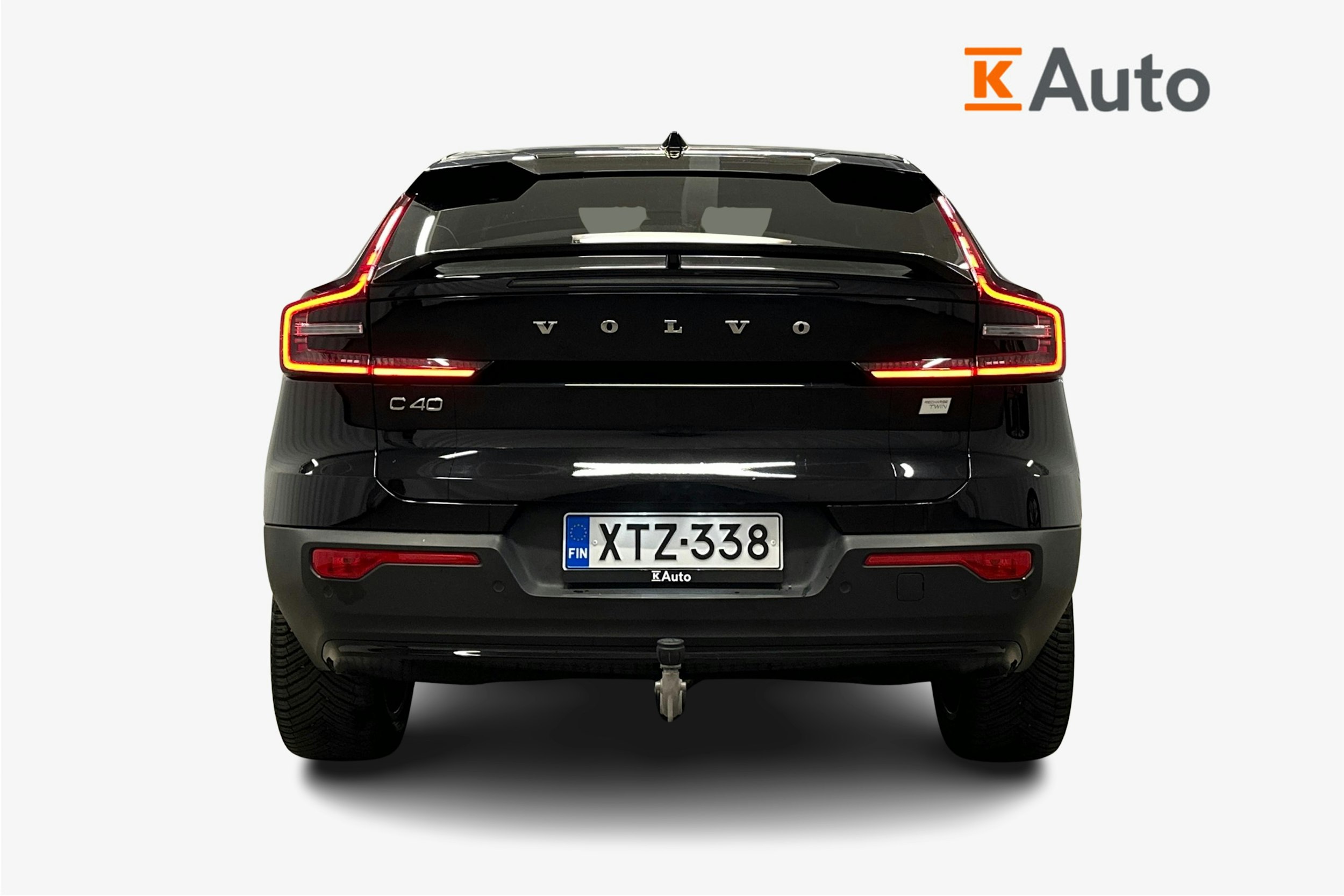musta Volvo C40 2023 kuva 3.