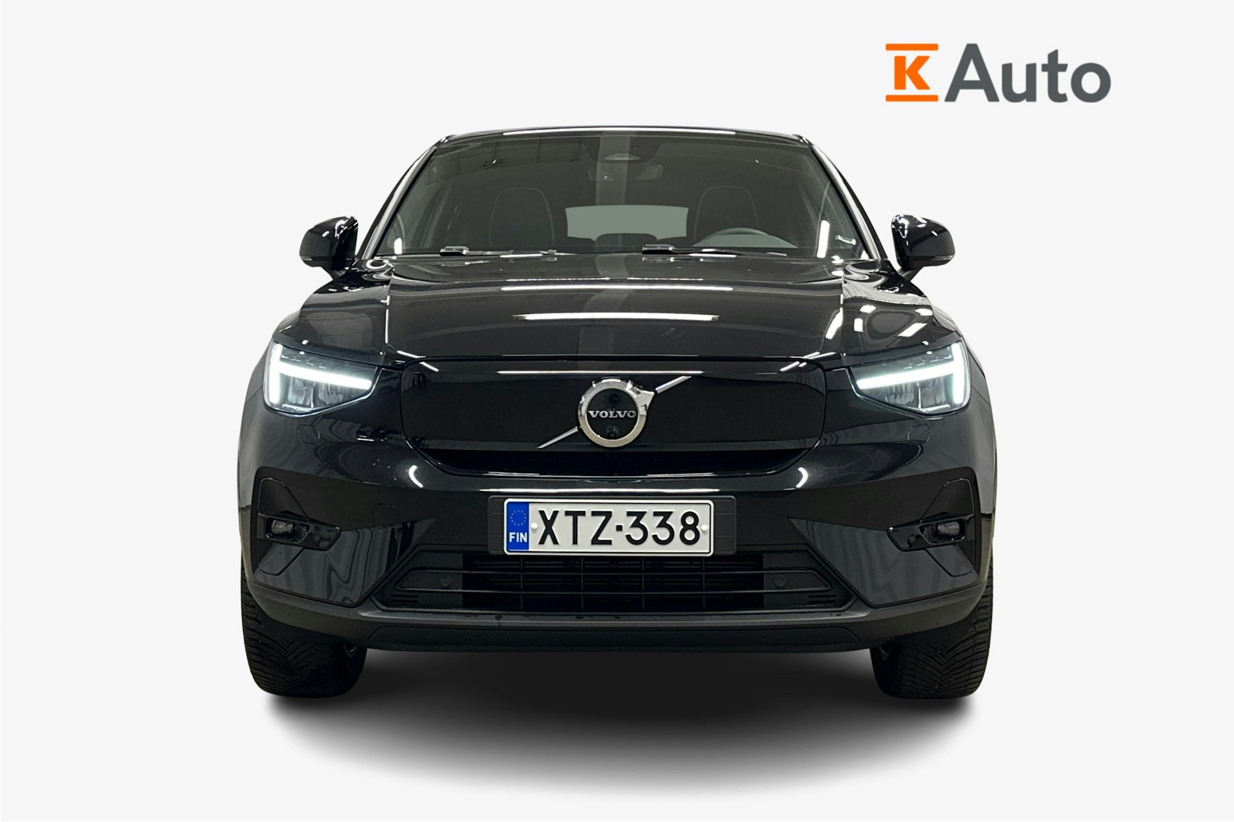 musta Volvo C40 2023 kuva 5.