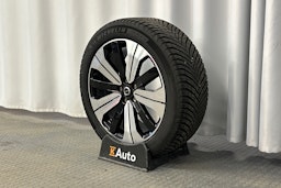 sininen Volvo C40 2023 kuva 13.