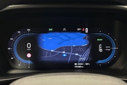 sininen Volvo C40 2023 kuva 23.