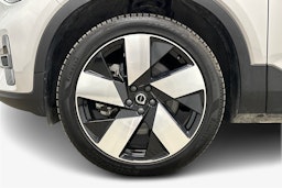 hopea Volvo C40 2023 kuva 11.