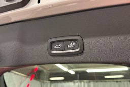 hopea Volvo C40 2023 kuva 29.