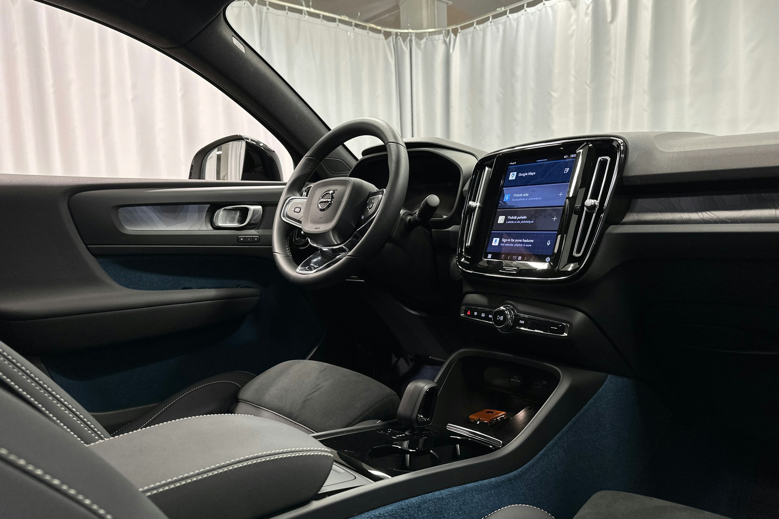 hopea Volvo C40 2023 kuva 31.