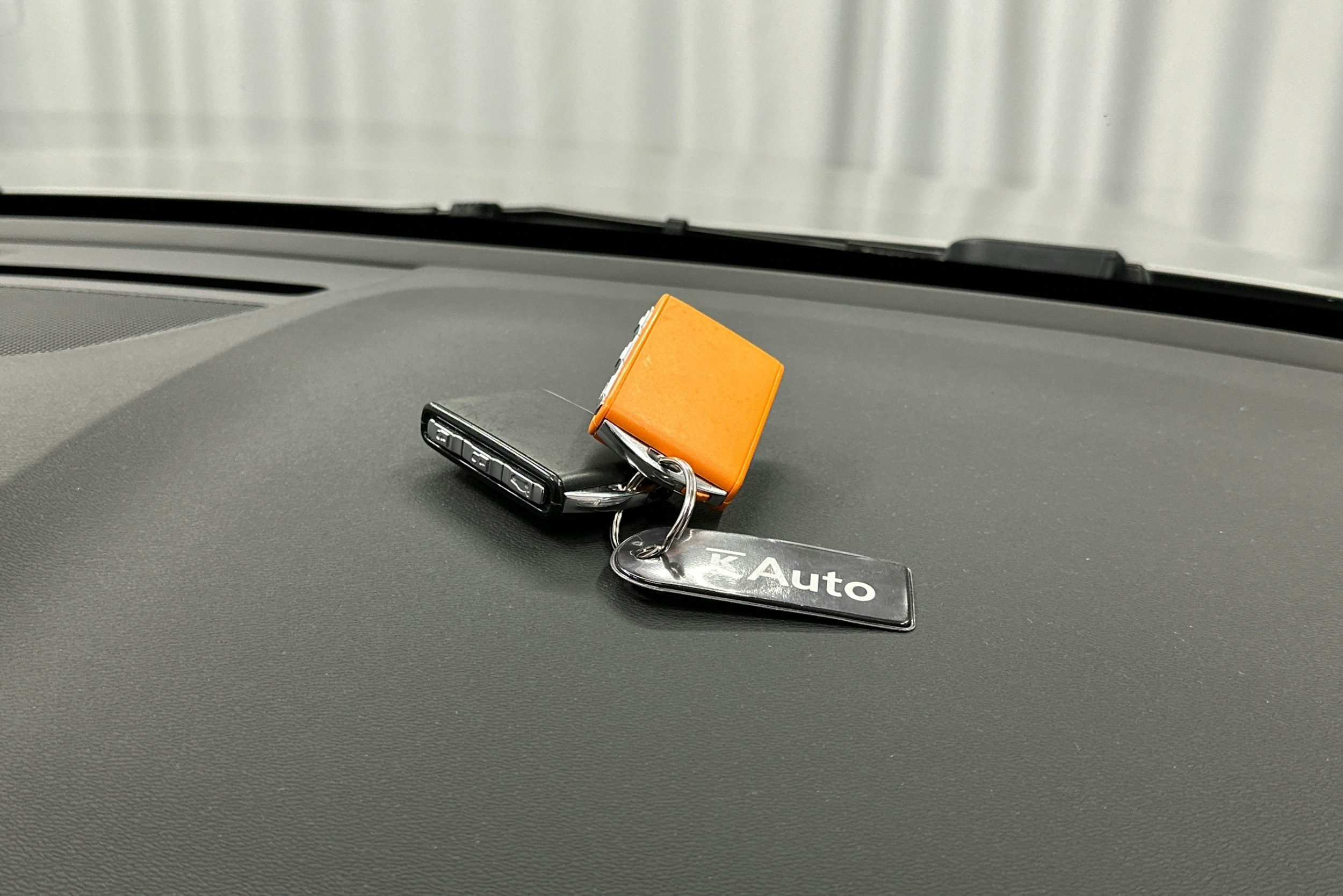 hopea Volvo C40 2023 kuva 32.