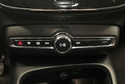sininen Volvo C40 2023 kuva 26.