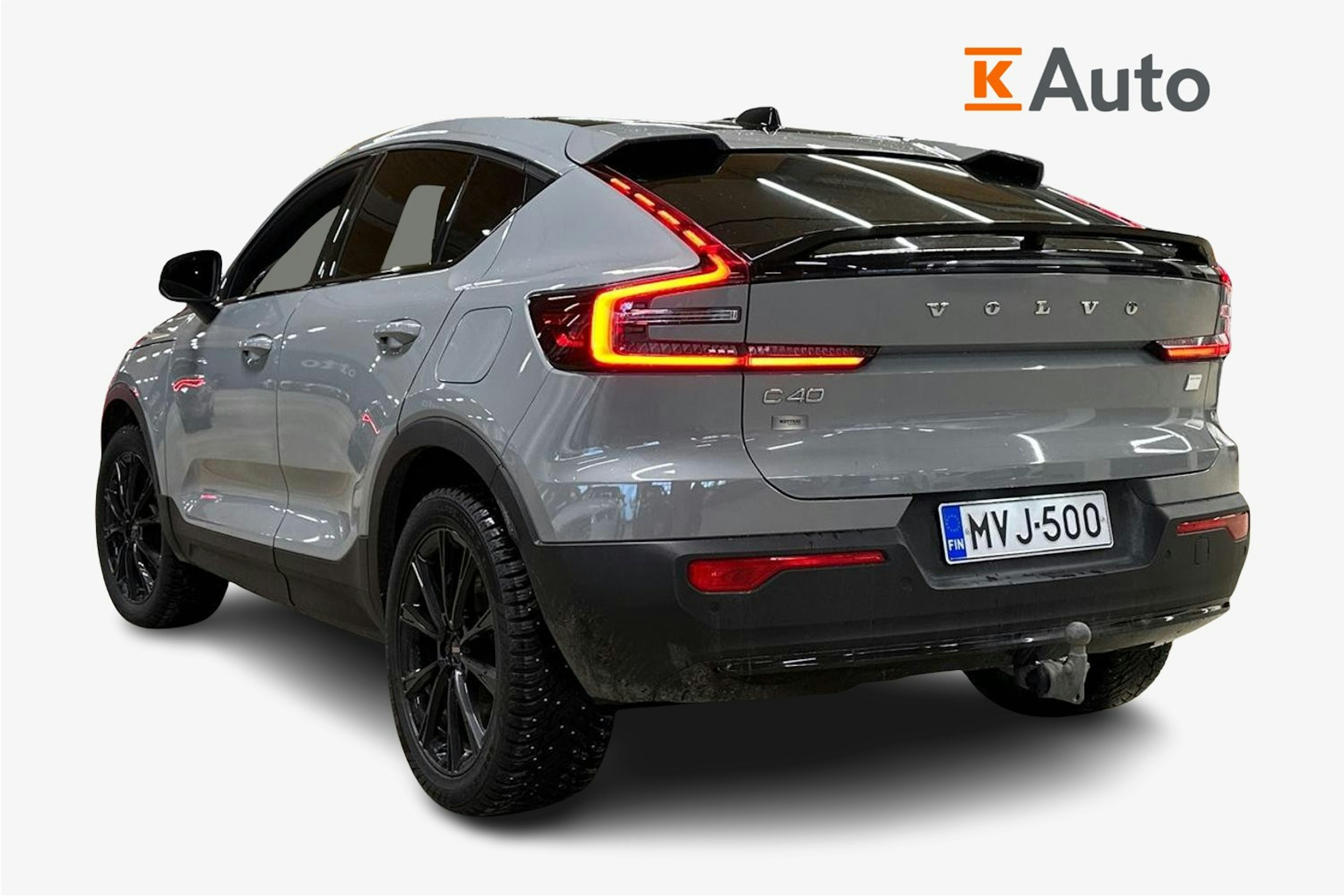 harmaa Volvo C40 2024 kuva 2.