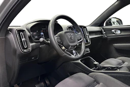 harmaa Volvo C40 2024 kuva 6.