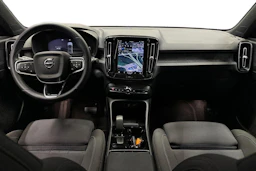 harmaa Volvo C40 2024 kuva 7.