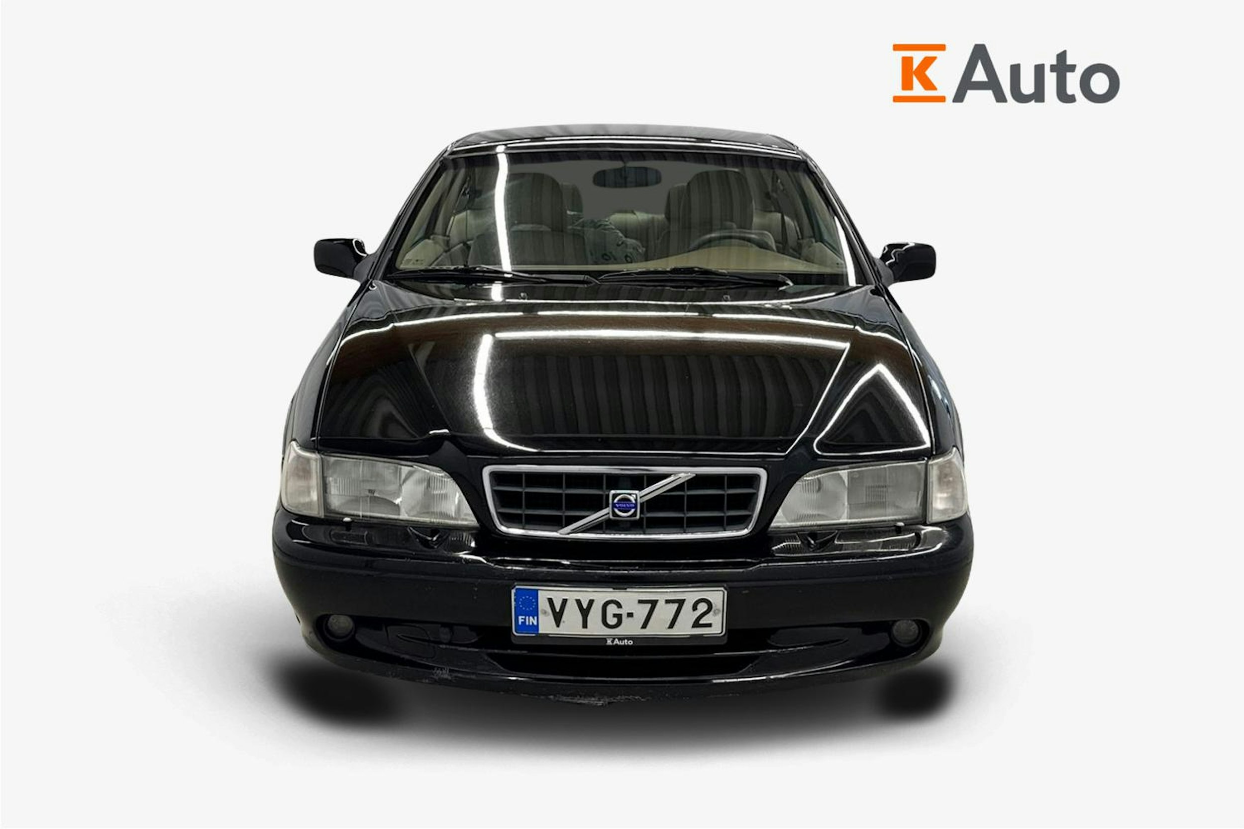 musta Volvo C70 2000 kuva 5.