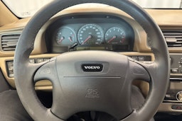 musta Volvo C70 2000 kuva 14.