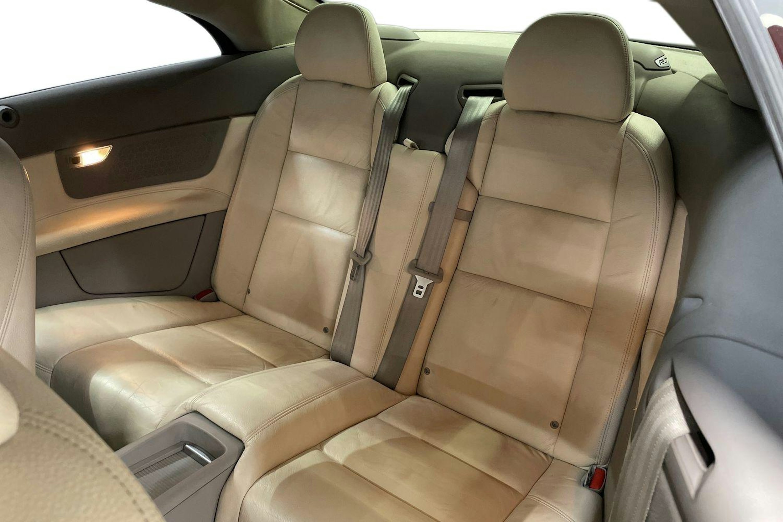 ruskea (beige) Volvo C70 2007 kuva 10.