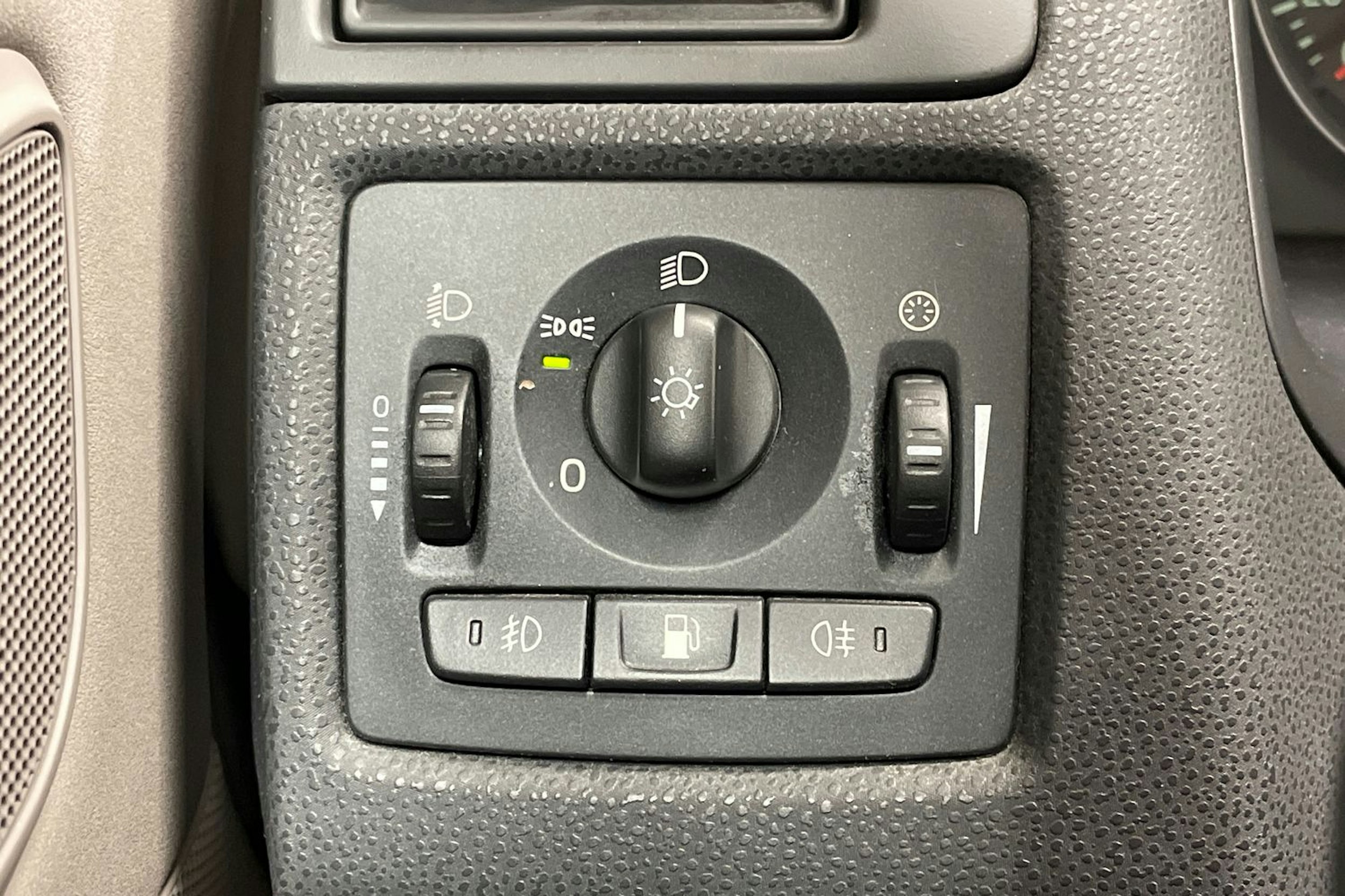 ruskea (beige) Volvo C70 2007 kuva 19.