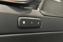 musta Volvo EC40 2024 kuva 19.