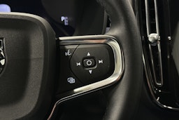 musta Volvo EC40 2024 kuva 22.