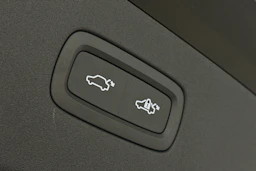 musta Volvo ES90 2026 kuva 12.