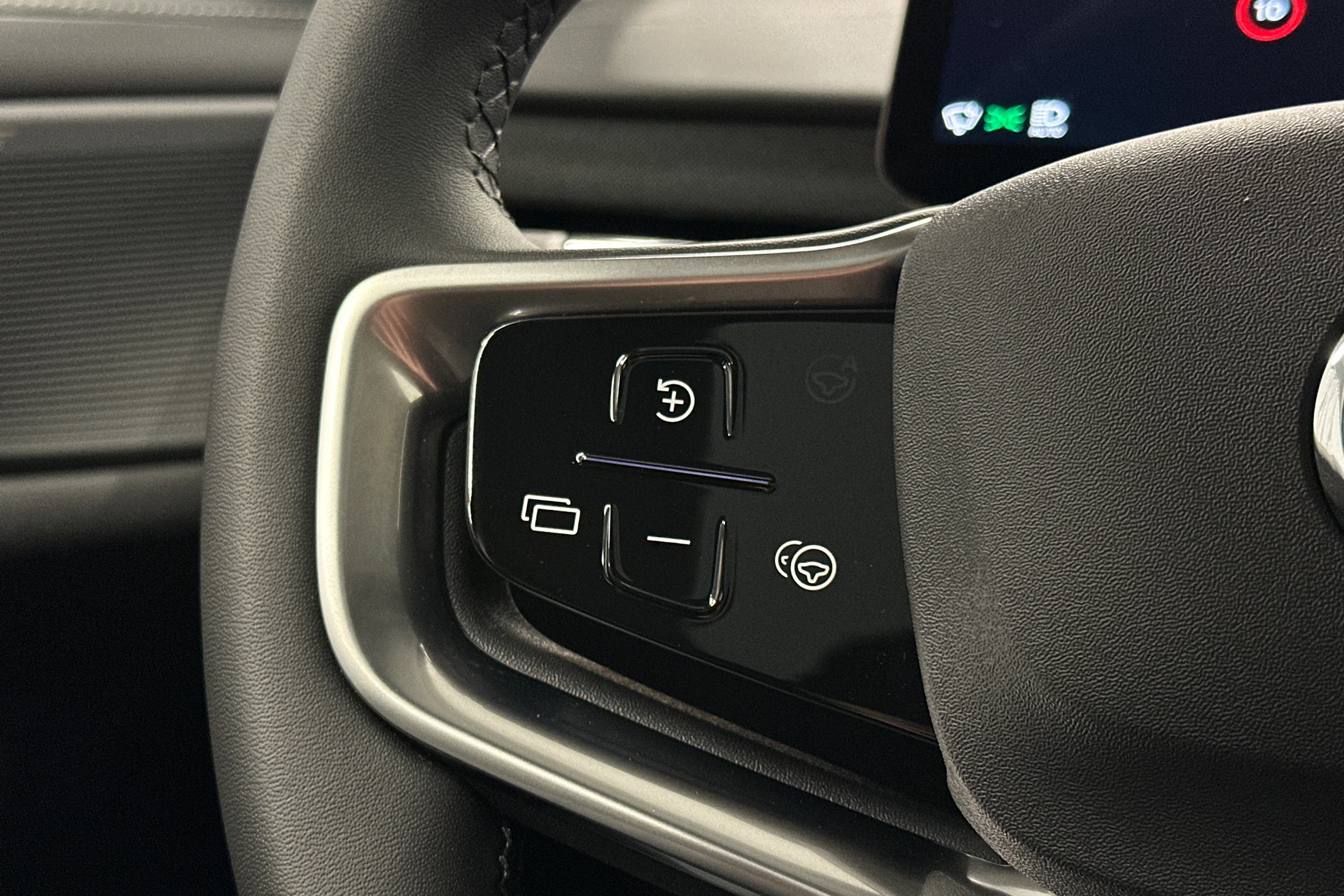 musta Volvo ES90 2026 kuva 20.