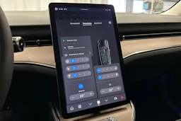 musta Volvo ES90 2026 kuva 31.