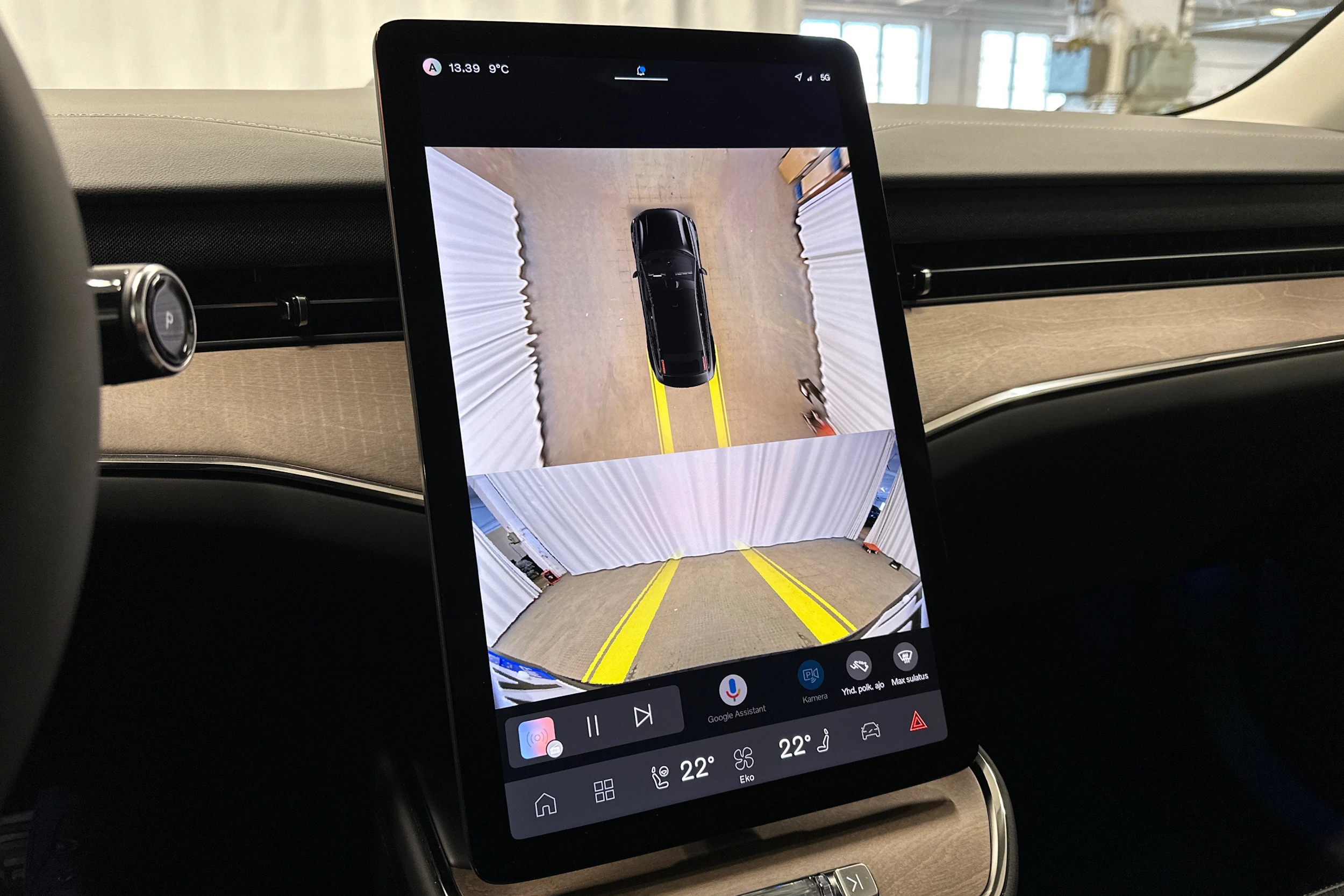 musta Volvo ES90 2026 kuva 33.