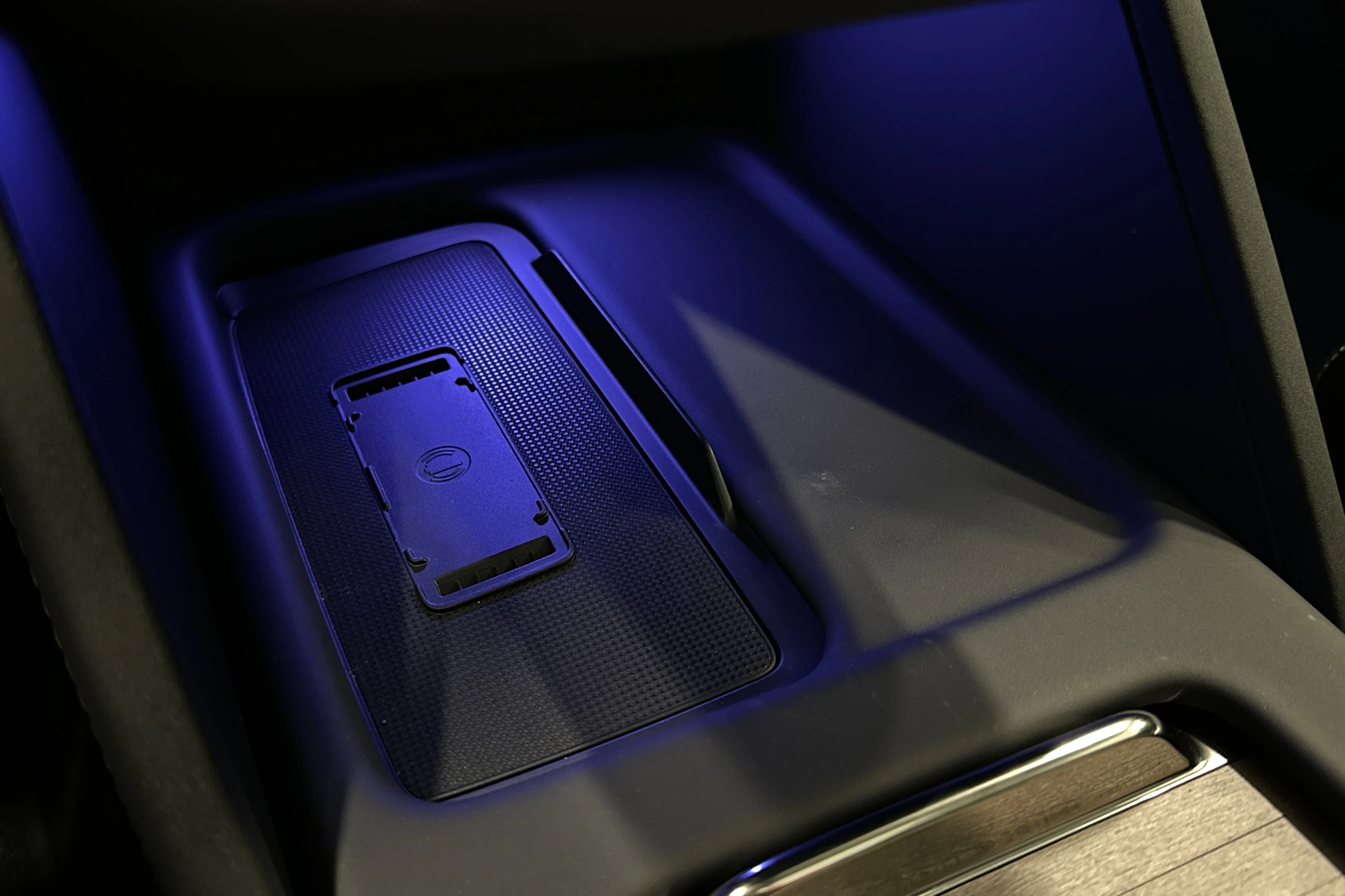 musta Volvo ES90 2026 kuva 34.