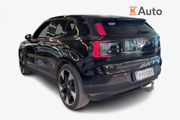 musta Volvo EX30 2024 kuva 2.